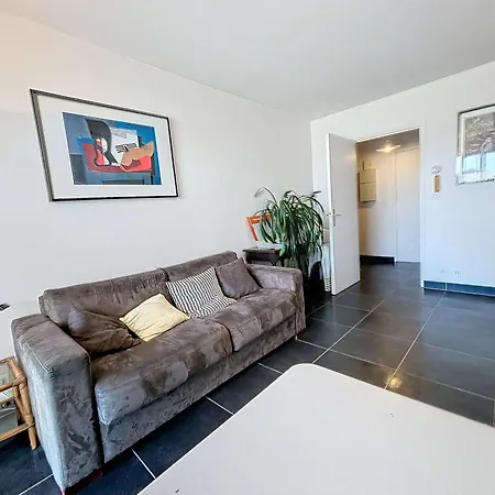 Moderne Avec Terrasse Et Parking, Au Cœur De Granville, à Deux Pas De La ! - Fr-1-361-77 Apartamento Granville