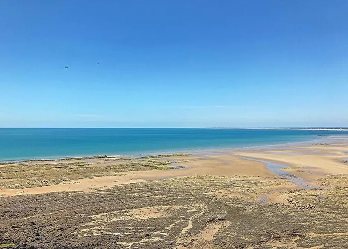 Moderne Avec Terrasse Et Parking, Au Coeur De Granville, A Deux Pas De La ! - Fr-1-361-77 公寓